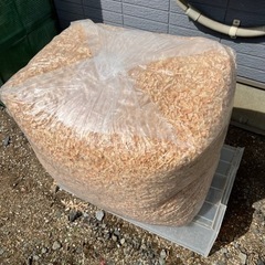 ペット用 天然 木材おが屑 床材 大量 70L ハムスター ネズミ 小動物の画像