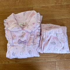 パジャマ