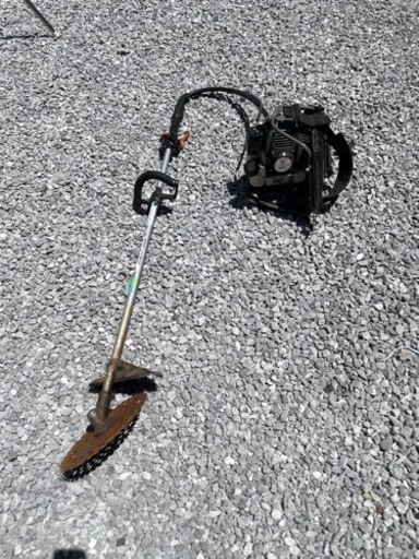 背負式刈払機　BCS264SN