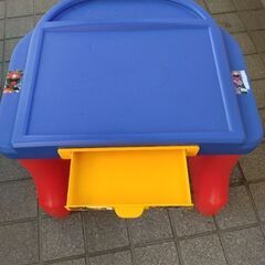 らくがきんちょ　机の画像