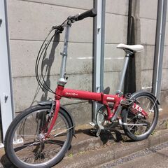 DAHON　Route　ダホン　ルート　折り畳み自転車です。