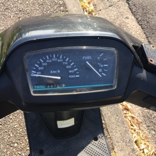 お気に入り登録してくださった皆さんありがとうございました。配達サービス付き　アドレスv100   元気に走ってます。