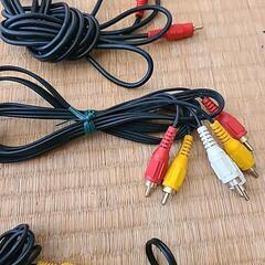 赤白黄色コードの画像