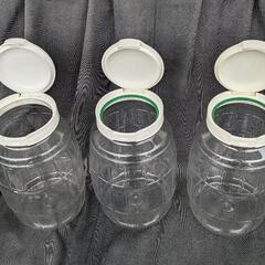 容器🫙　入れ物(SNAPWARE製)　タップリ!!の画像
