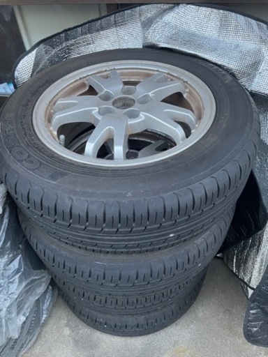 プリウス30の純正ホイールとタイヤ