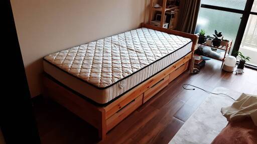 無地良品　木製シングルベッド（マットレス付き）MUJI Wooden Single bed with mattress