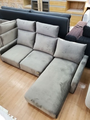【展示品・未使用品】ベルベット調 3人掛けソファ ローソファ ソファ そふぁ?自社配送時?代引き可?(現金、クレジット、スマホ決済対応