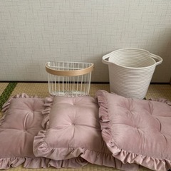 1500円相当  ダイソー系列の画像