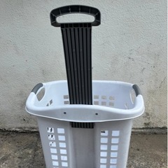 US🇺🇸ホイール付きランドリーバスケットキャスター付きかご62L大容量洗濯かご洗濯物入れアメリカン雑貨🍉プロフ必読の画像