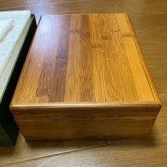 木箱