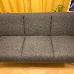 【値下げしました】美品！NOCE3人掛けソファ