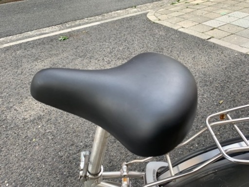 ?? 安く電動自転車　２６インチ　3変速　8.1ah 充電器　付き