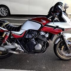 CB400SB