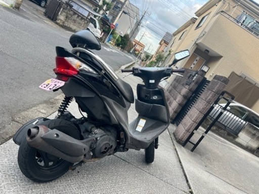 バイク V125s