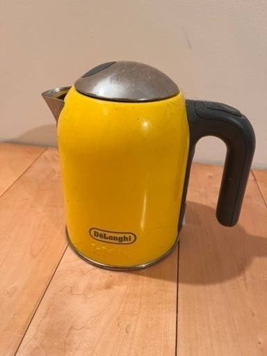 デロンギ　ケトル　イエロー