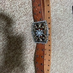 ローラアシュレイのアンティークベルト
