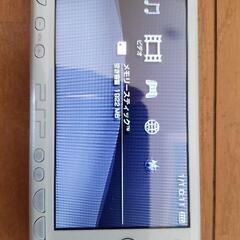 PSP本体と付属品になります。
