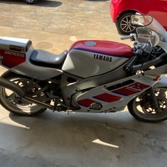 ヤマハFZR400 不動車　書類、鍵付き