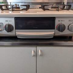 【美品】リンナイ プロパンガスコンロ 幅約56cm 左強火力の画像