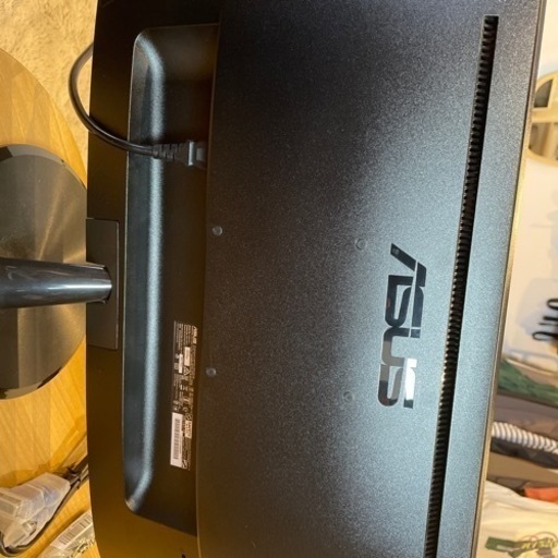 ASUS モニター