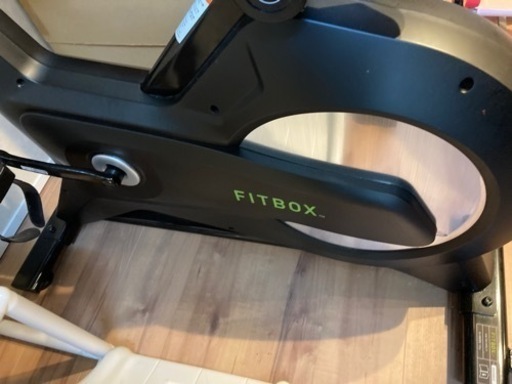 fitbox スピンバイク　エアロバイク