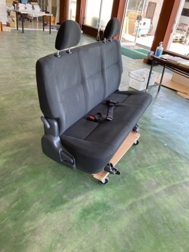 ハイエース　200系　シート