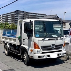 ダンプドライバー 4トン