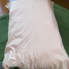 手芸用綿　50グラム入り　5袋新品おまけ付きの画像