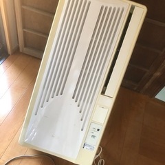 窓用エアコンKOIZUMI KAW-1748