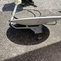 衛星アンテナ差し上げますの画像
