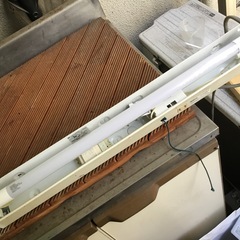 20W型蛍光灯照明器具+LED蛍光灯直管8.2W+グロー球8個