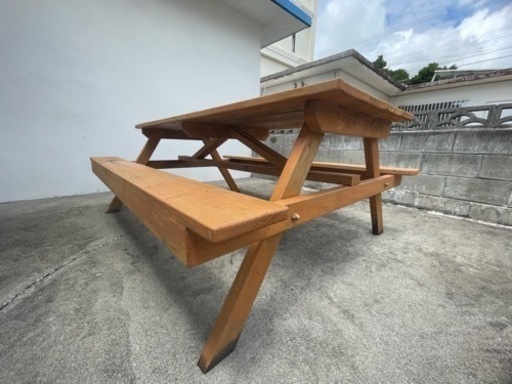 ガーデンテーブル