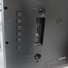 Panasonic パナソニック　19V型　プライベート・ビエラ　ポータブルテレビ　UN-19CF8D　チューナー　モニターセットの画像
