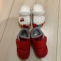 アシックス13.5㎝クロックス14㎝サンダルセット