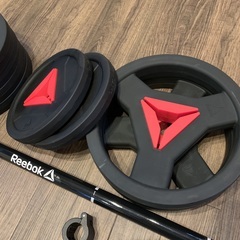 値下げ！Reebok ウェイトセット (プレート&バー&カラー)...