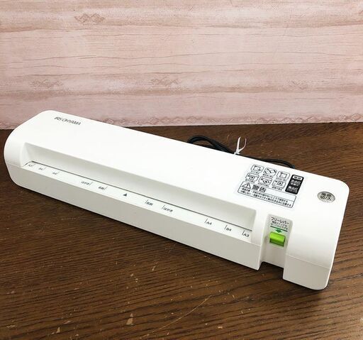 中古 アイリスオーヤマ★ラミネーター LM32E 名刺～A3 IRIS OHYAMA パウチラミネーター