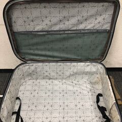 ◎Pierre/ピエール 119L キャリーケース◎カーキ/レッド/ロック付き/キャリーバッグ/旅行鞄/福岡市東区/直接引き取り歓迎◎の画像