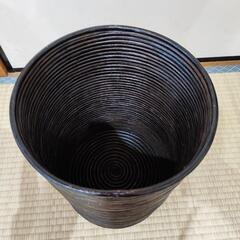 ラタン　ゴミ箱　ダストボックスの画像