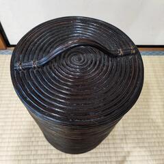 ラタン　ゴミ箱　ダストボックスの画像