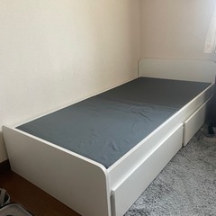 シングルベッドの画像
