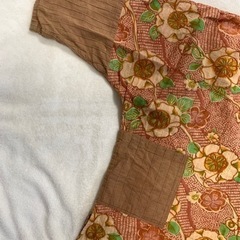 刺繍入りトップス　値下げの画像