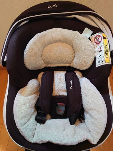 【最終値下げ】コンビ　チャイルドシート