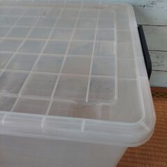 押入れ用の収納ケースの画像