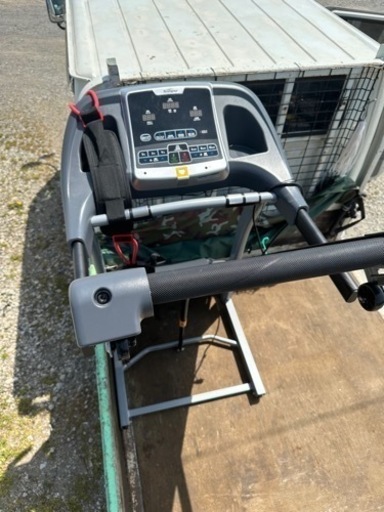 家庭用ランニングマシン TEMPO T82／ジョンソンヘルステック