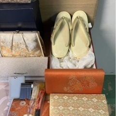 【中古品】和装小物　下駄　草履　バッグ　足袋　ハンカチ　鏡　まとめて　セットの画像