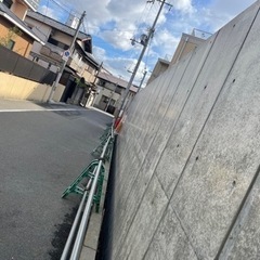 現場作業員　型枠解体の画像