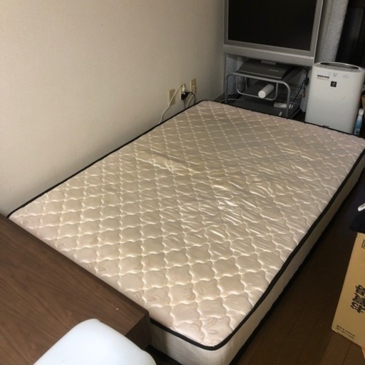 ダブルベッド　マットレス　ダブル