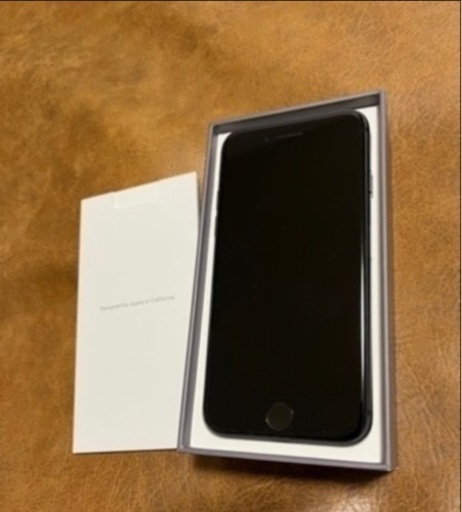超美品　iPhone8 グレー　64GB