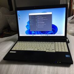 【即使用可能】富士通 LIFEBOOK「A572/FX」win1...