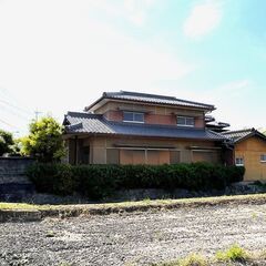 駅まで徒歩8分